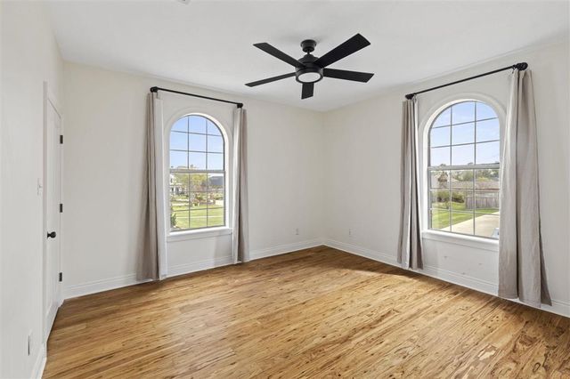 4329 Edgewater Drive, Lake Charles, LA 70605