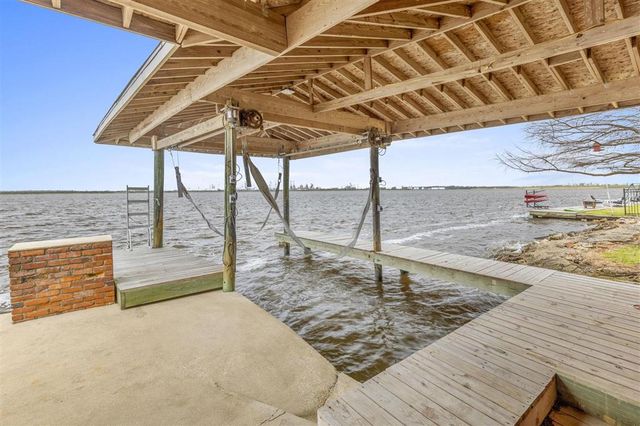 4329 Edgewater Drive, Lake Charles, LA 70605