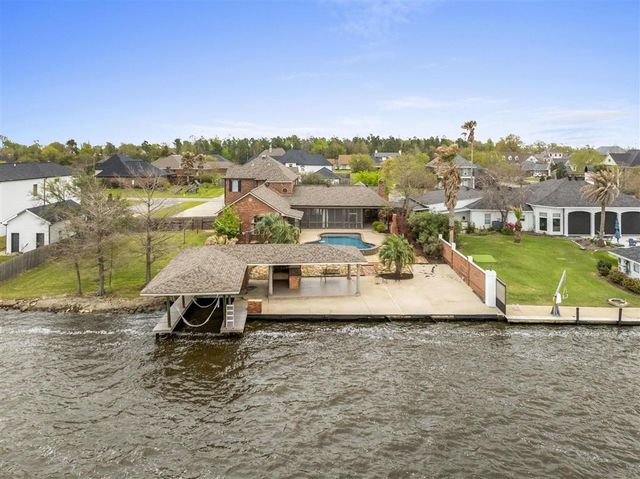 4329 Edgewater Drive, Lake Charles, LA 70605