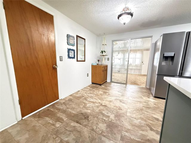 39423 9TH AVENUE, Zephyrhills, FL 33542