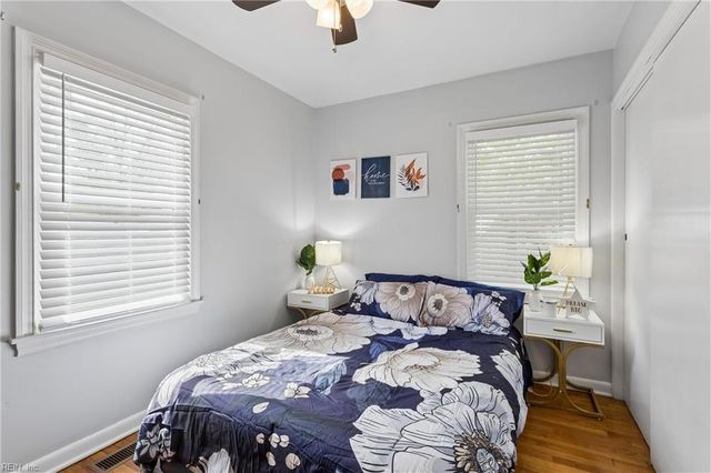 21 Harwood AVE, Hampton, VA 23664