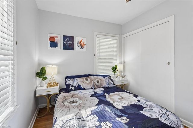 21 Harwood AVE, Hampton, VA 23664