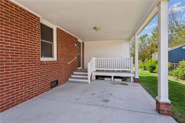 21 Harwood AVE, Hampton, VA 23664