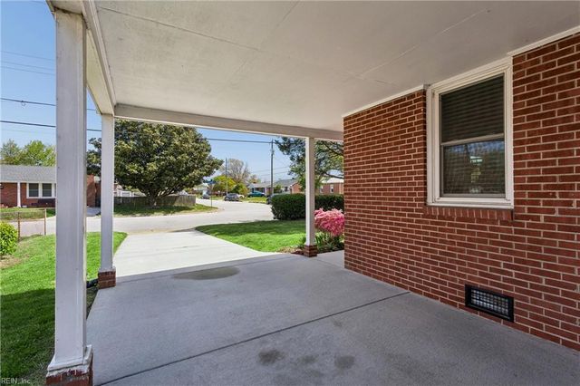 21 Harwood AVE, Hampton, VA 23664