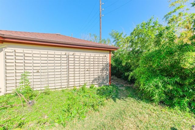 2507 Hillside Court, Sugar Land, TX 77479