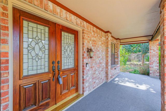 2507 Hillside Court, Sugar Land, TX 77479