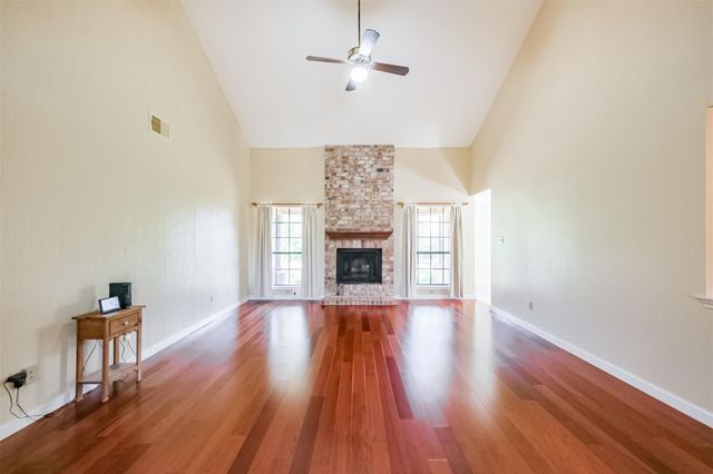 2507 Hillside Court, Sugar Land, TX 77479