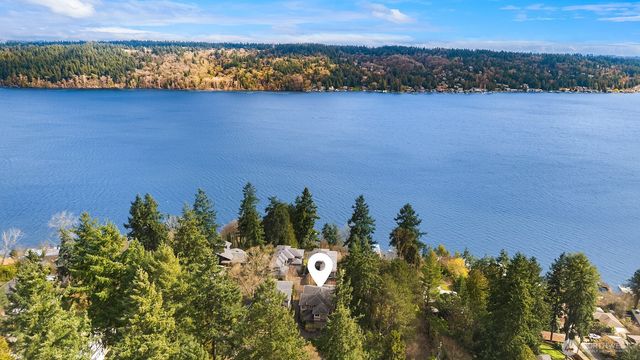 13212 42nd Avenue NE, Seattle, WA 98125