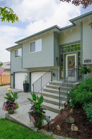 1124 N Madson St, Liberty Lake, WA 99019