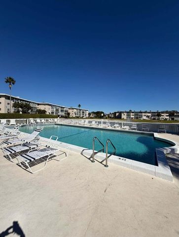 2770 S Garden Drive 107, Lake Worth, FL 33461