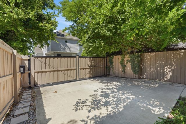 1911B 15th Ave, N, Nashville, TN 37208