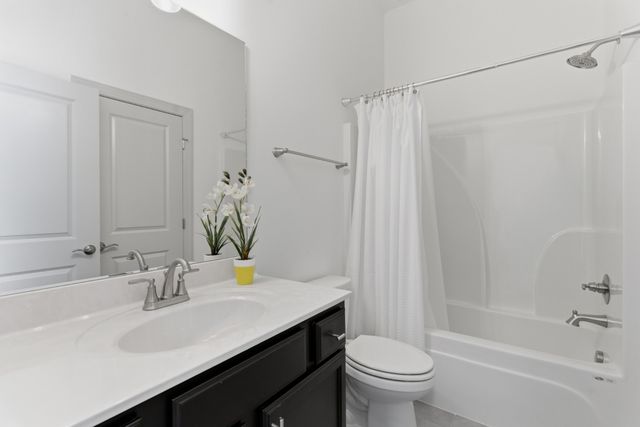 3030 Wiltshire Park Pl, Hermitage, TN 37076