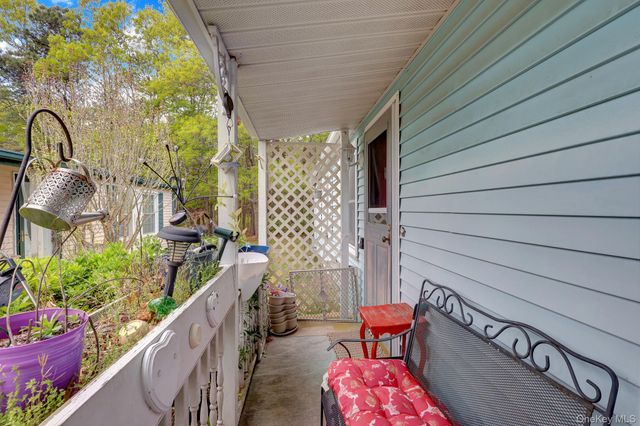131 Village Circle West, Manorville, NY 11949