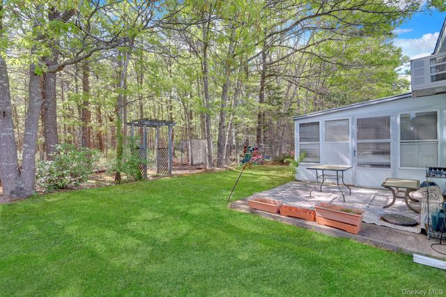 131 Village Circle West, Manorville, NY 11949