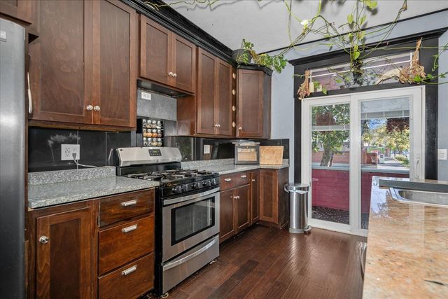 1104 W Maxwell Ave, Spokane, WA 99201