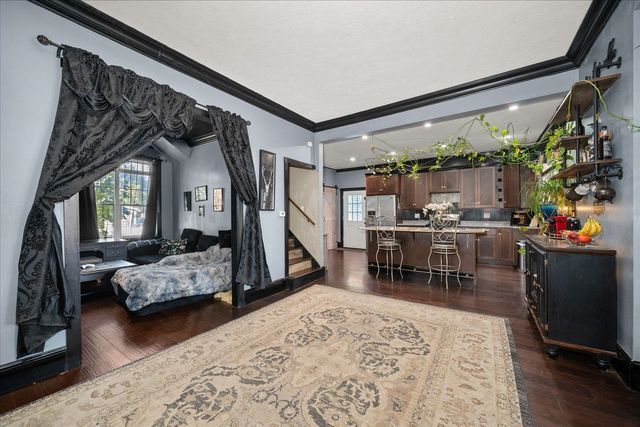 1104 W Maxwell Ave, Spokane, WA 99201