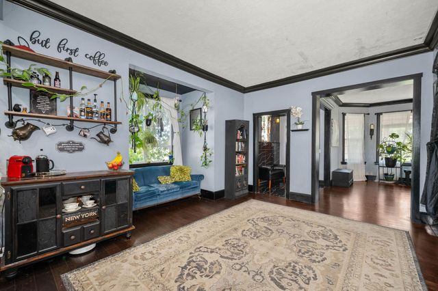 1104 W Maxwell Ave, Spokane, WA 99201