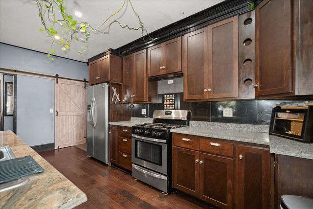 1104 W Maxwell Ave, Spokane, WA 99201