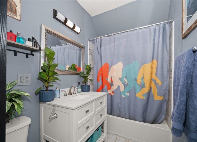 1104 W Maxwell Ave, Spokane, WA 99201