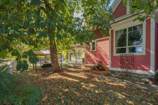 1104 W Maxwell Ave, Spokane, WA 99201