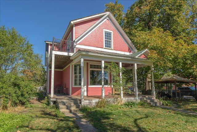 1104 W Maxwell Ave, Spokane, WA 99201