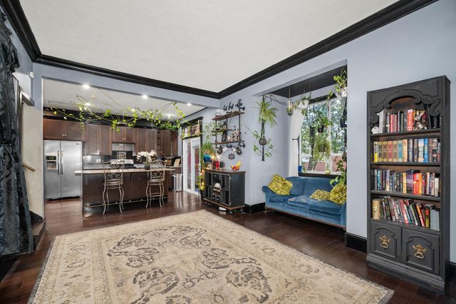 1104 W Maxwell Ave, Spokane, WA 99201