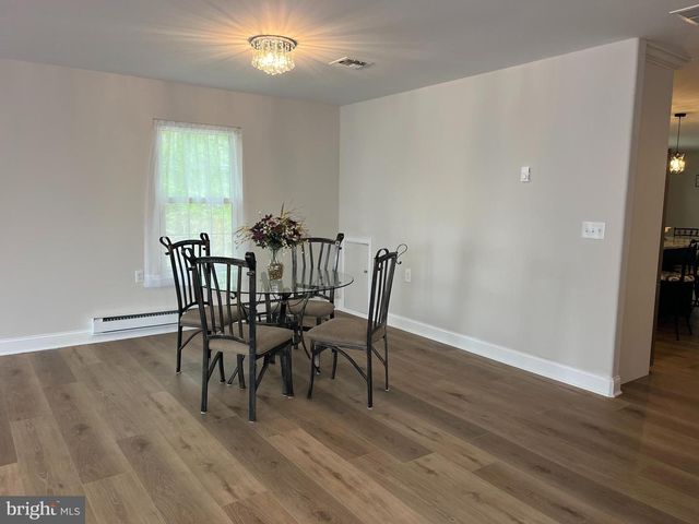 190 DORCHESTER DR, Southampton, NJ 08088