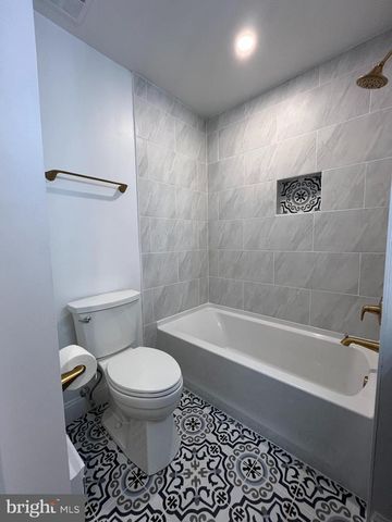 190 DORCHESTER DR, Southampton, NJ 08088