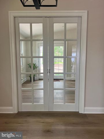 190 DORCHESTER DR, Southampton, NJ 08088