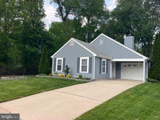 190 DORCHESTER DR, Southampton, NJ 08088