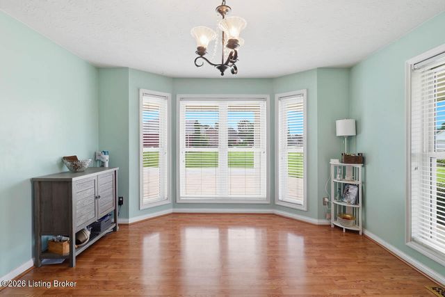 462 Millers Crossing, Shepherdsville, KY 40165