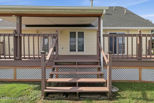 462 Millers Crossing, Shepherdsville, KY 40165