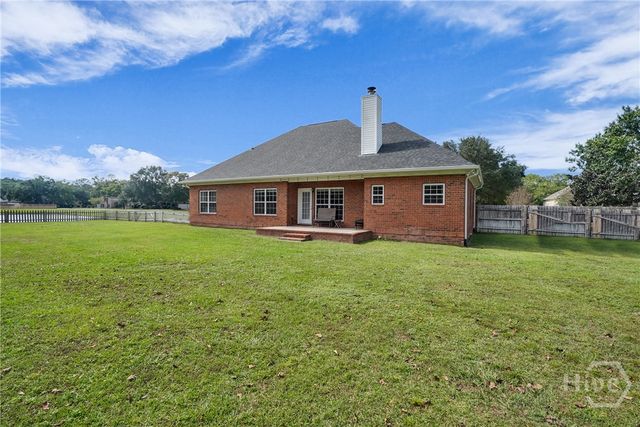 206 Saint Pauls Road, Guyton, GA 31312