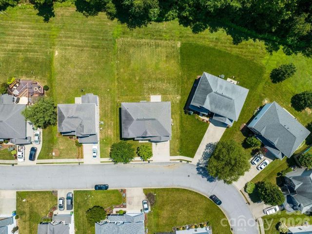 273 Wildbriar Road, Fletcher, NC 28732