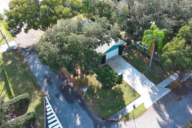 1040 DENNIS AVENUE, Orlando, FL 32807