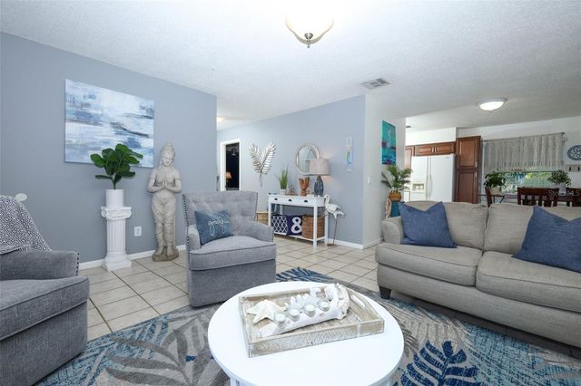 1040 DENNIS AVENUE, Orlando, FL 32807