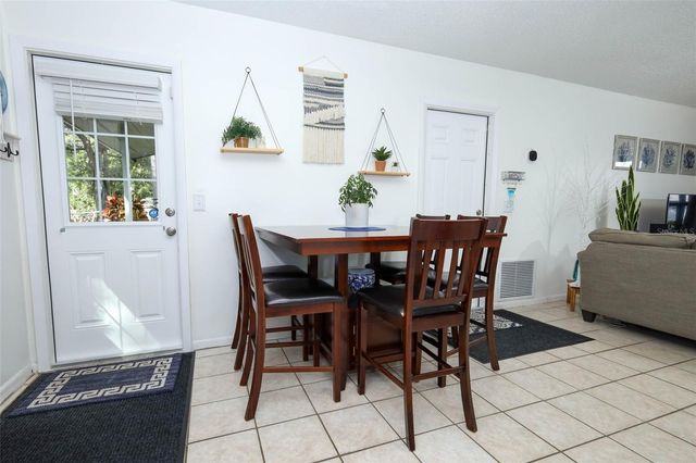 1040 DENNIS AVENUE, Orlando, FL 32807