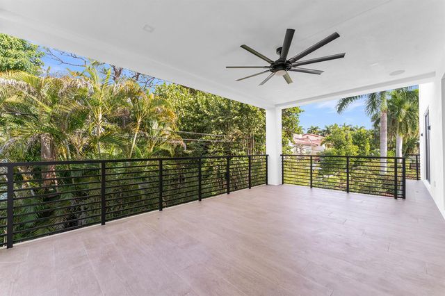 913 Denery Lane, Delray Beach, FL 33483
