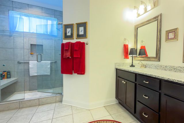 8242 Roy Lane, Ooltewah, TN 37363