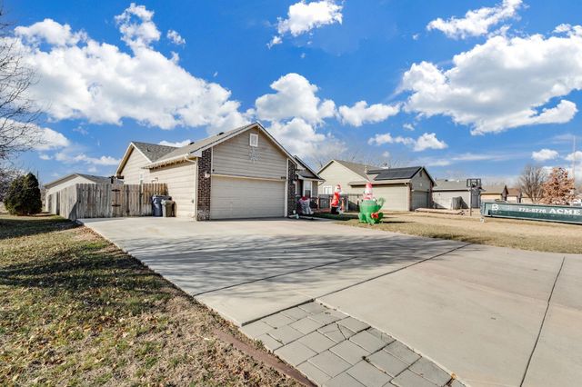 4439 S Saint Paul St, Wichita, KS 67217