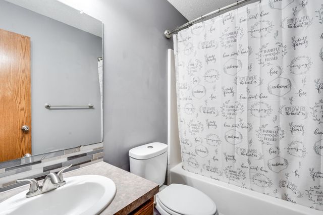 4439 S Saint Paul St, Wichita, KS 67217