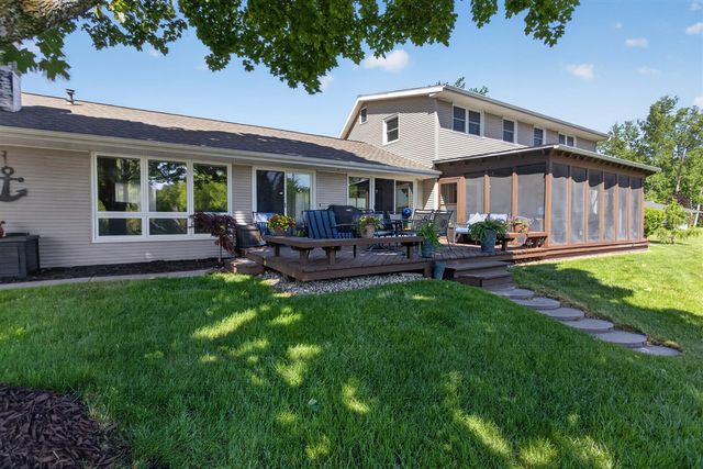 5775 Browns Lake Road, Jackson, MI 49203