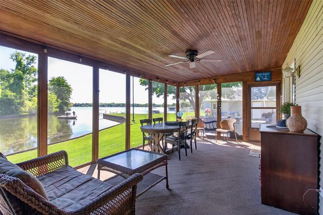 5775 Browns Lake Road, Jackson, MI 49203
