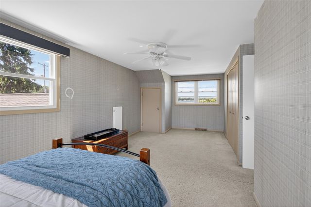 5775 Browns Lake Road, Jackson, MI 49203