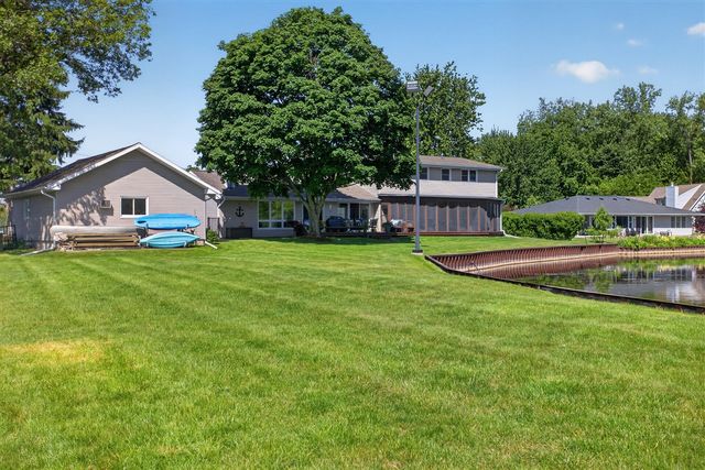 5775 Browns Lake Road, Jackson, MI 49203