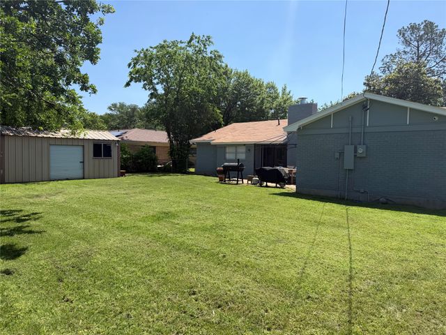 2809 N Murco Drive, Mineral Wells, TX 76067
