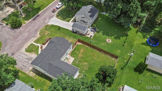 309 N 5th Street, Mascoutah, IL 62258