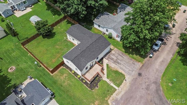 309 N 5th Street, Mascoutah, IL 62258