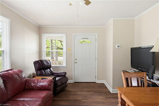 544 Edgewood Street, Kernersville, NC 27284