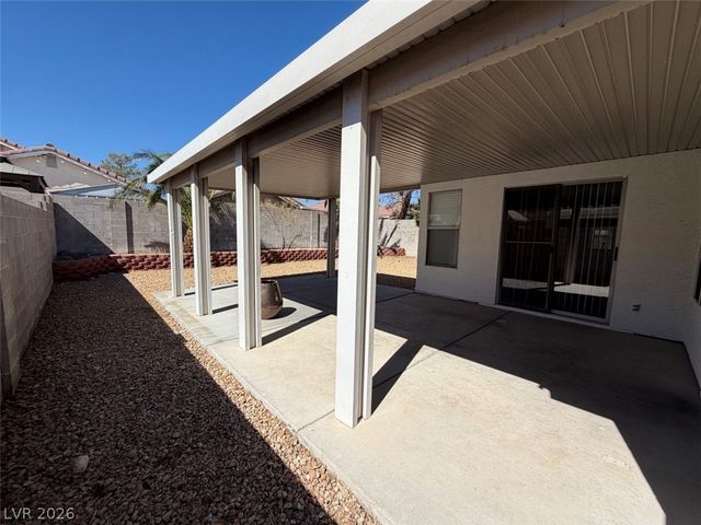 1309 Strike Jumper Court, Las Vegas, NV 89108